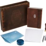 Fantastic Beasts and Where to Find Them: Newt Scamander Deluxe Stationery Set