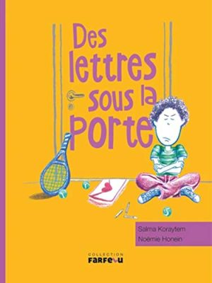Des Lettres Sous La Porte